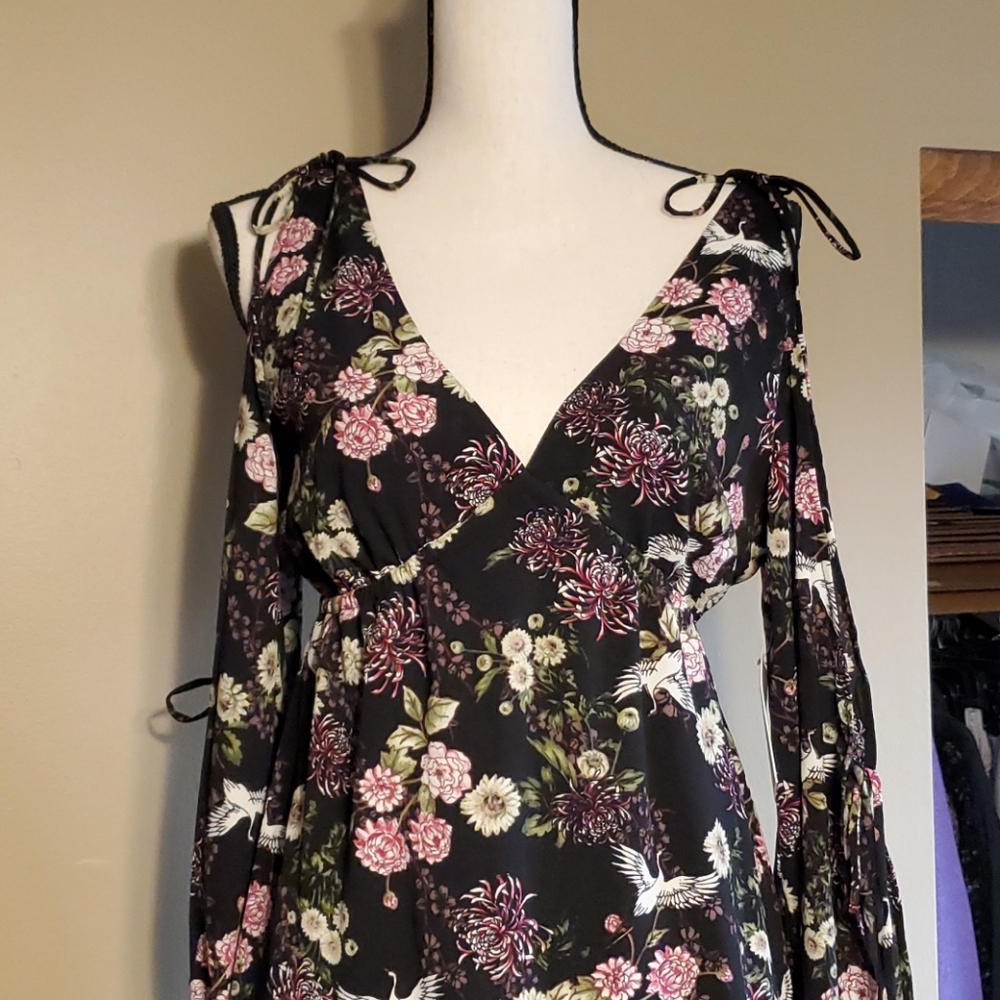 NWT Kensie Dress - Picture 2 of 9